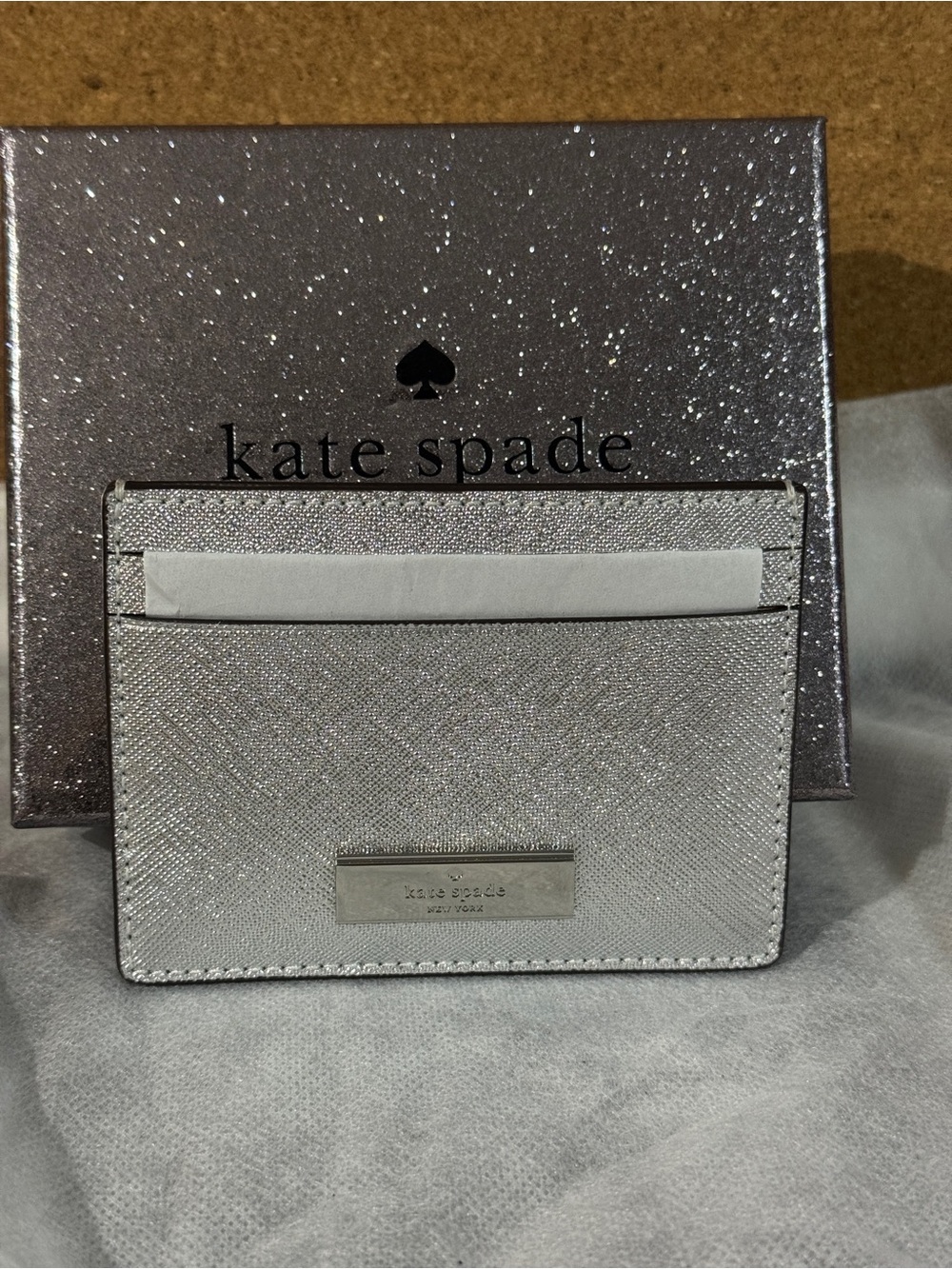 kate spade Silver Metallic Card Holder Wallet with gift box - Picture 3 of 9